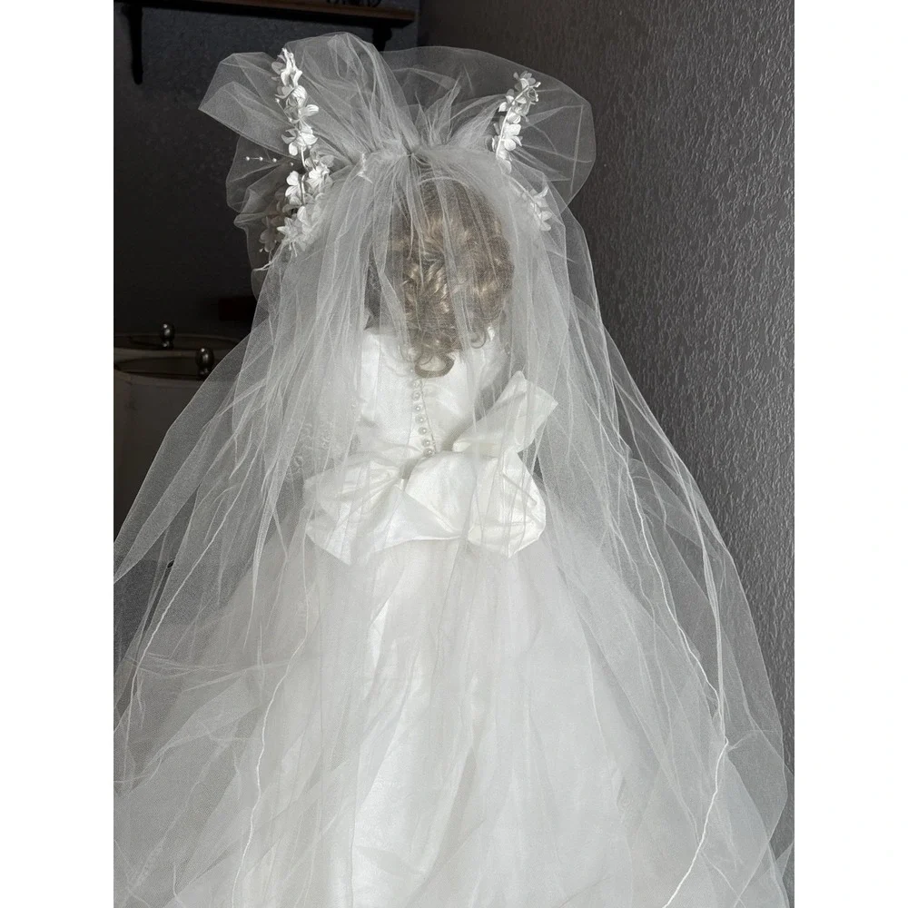 Kais Collection Full Porcelain Bride Doll LE1063/1500, 25in By J. Berard